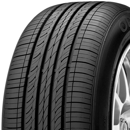 Hankook P225/40R18 Optimo H426 Automotive Tire